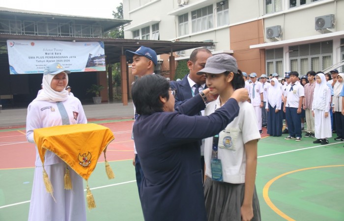 Penyerahan Atribut MPLS ke Peserta MPLS